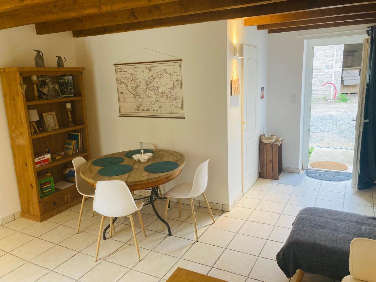 Petite Maison A La Campagne Saint-Germain-des-Fosses Eksteriør billede